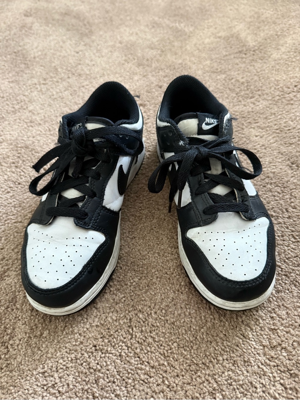Nike Kids Black and White Low-Top Sneakers